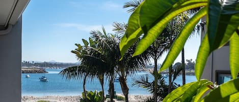 En la playa