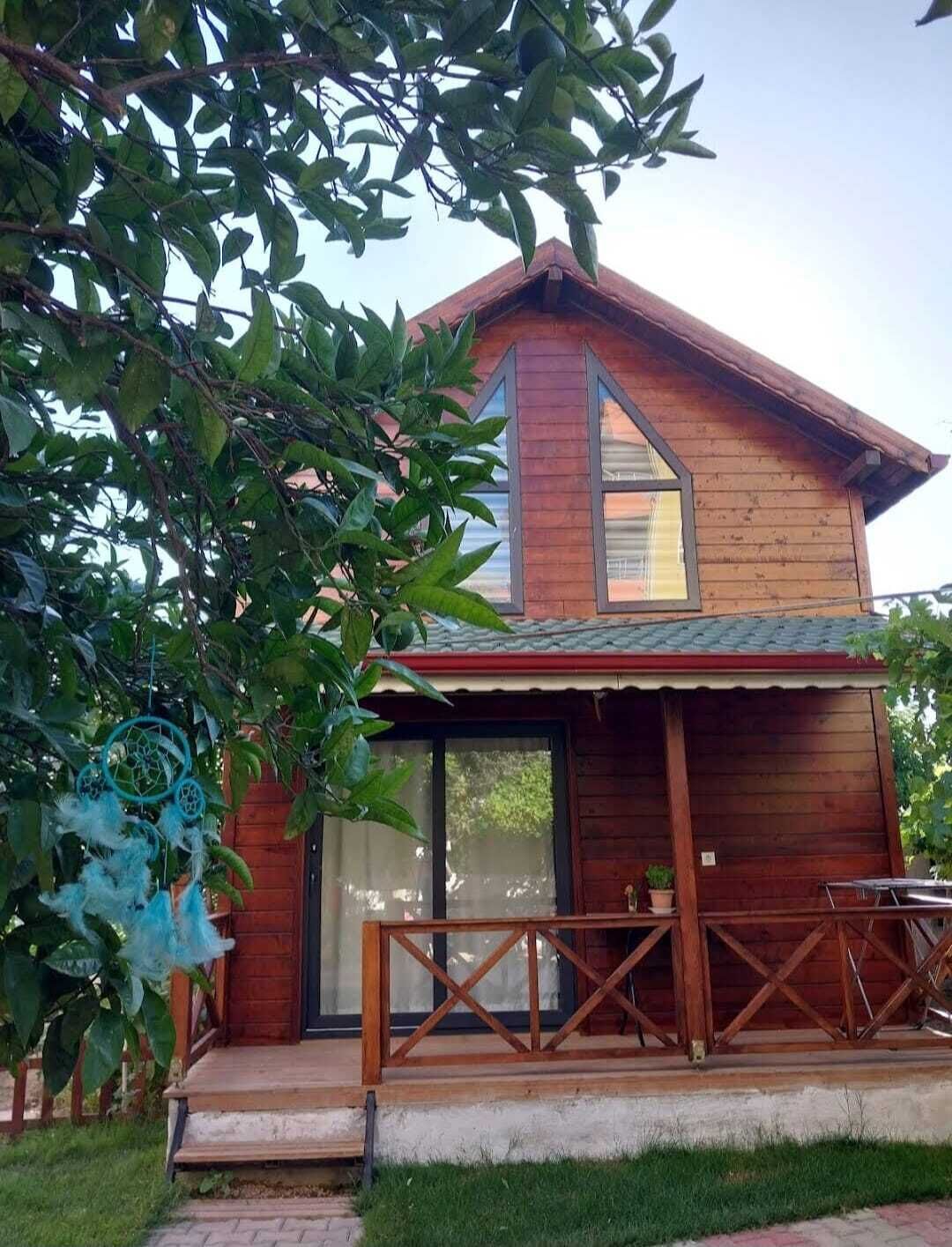 Perhebungalow, näköala puutarhaan | Ulkopuoli