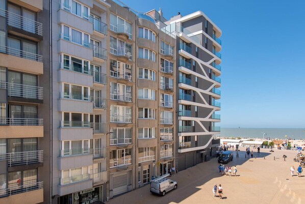 Exterior - Apartment in Ostend near Beach & Fort Napoleon (OSTEND)