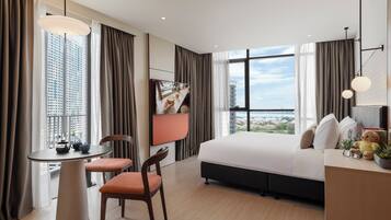 Premier Studio | Premium bedding, down comforters, in-room safe, desk