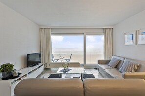 Smart TV - Apartment in Blankenberge with Sea Views (BLANKENBERGE)