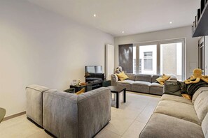 Smart TV, DVD player