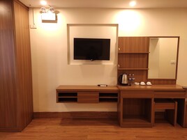 Habitación Premier con 2 camas individuales | Minibar, cortinas opacas, sistema de insonorización y wifi gratis