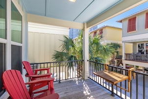 Signature House, 2 Bedrooms, Balcony, Garden View | Balcony