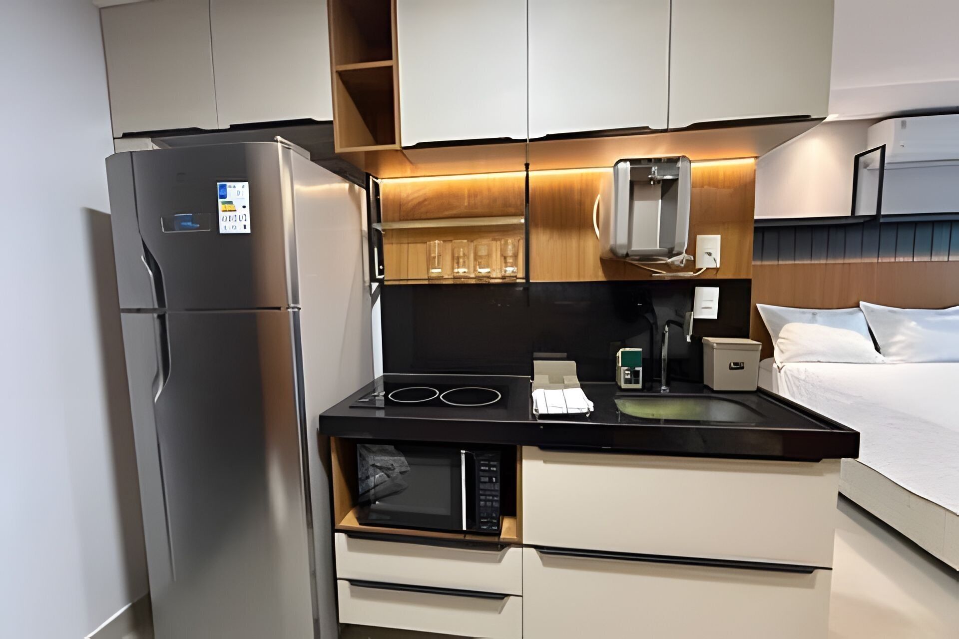 公寓 | 私人廚房 | 雪櫃、微波爐、爐具、廚房用具/餐具/器皿