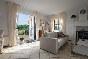 House | Living room