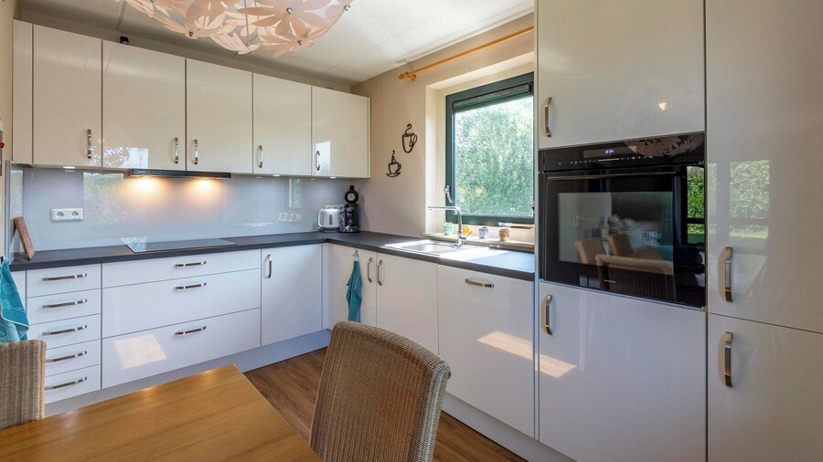 Atmospheric Detached Villa Near Beach