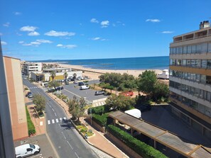 Beach/ocean view