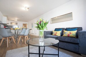 Interior - Rest&Recharge in the Northern Quarter 3BR-2B (Greater Manchester)