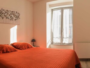 3 bedrooms