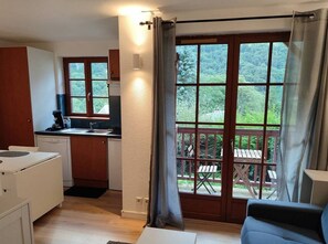 Interior - Studio in Cauterets with pool and pets allowed (Cauterets)