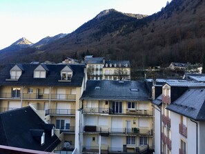Exterior - Apartment in Cauterets with balcony and mountain view (Cauterets)
