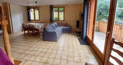 Maison spacieuse à Cauterets : 4 chambres, garage, sans animaux