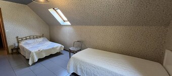 Spacious House in Cauterets: 4 Bedrooms, Garage, No Pets