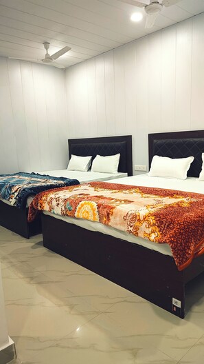 9 bedrooms, WiFi