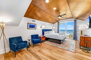 8 bedrooms, internet