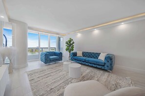 تلفزيون، مكتب