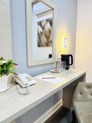 Deluxe Suite, Lanai, City View | Egyptian cotton sheets, premium bedding, down duvets - South Hotel Tashkent (Tashkent)