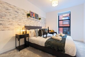 Room - Camden Drive City Apartment (Birmingham)
