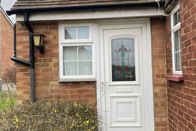 Cosy 1 Bedroom Apartment Private Access in Guildford

