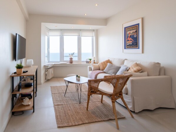 Living room - Apartment in Ostend With Stunning Sea View (Ostend)