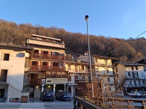 Front of property - Albergo Bar Ristorante Monviso (Crissolo)
