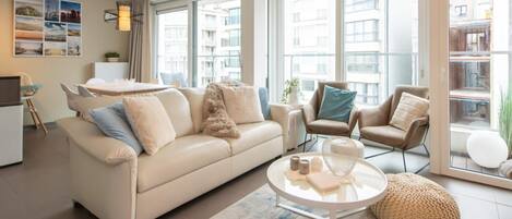 Apartment | Living area