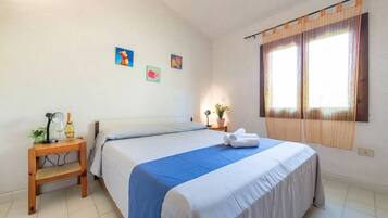 Apartment | 3 bedrooms, individually furnished, bed sheets