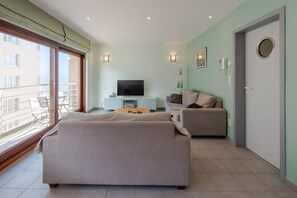 Apartment | Living room
