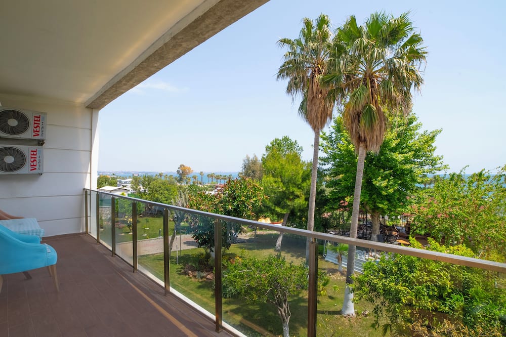 La Cactus Boutique Hotel