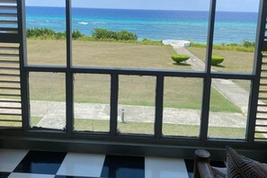 Interior - Oceanview 1-bed Apt w/ Pool, Bar & Beach Access (Montego Bay)
