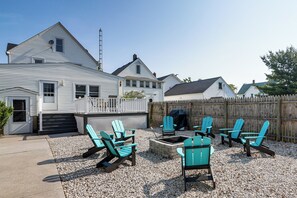 House (5 Bedrooms) | Interior