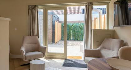 Beautiful Suite on the Village Square