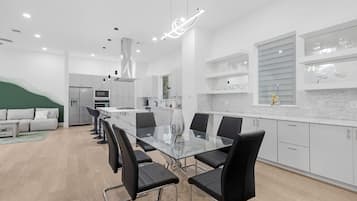 House | 3 bedrooms, Internet