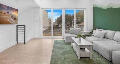 Luxurious 3 Bed3 Bath Near Downtown Houston
