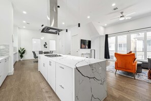 3 habitaciones y acceso a internet