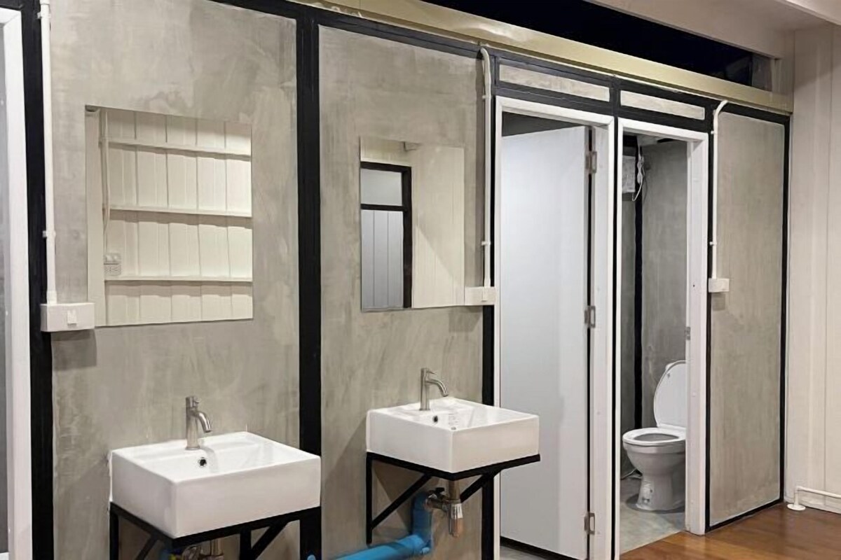 Bathroom | Separate tub and shower, towels, soap, shampoo
