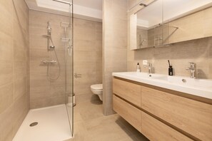 Apartment | Bathroom
