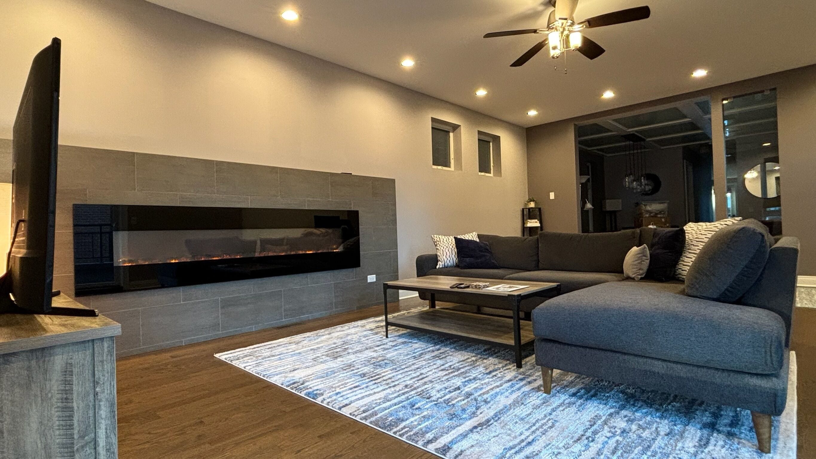 Smart TV, fireplace, computer monitors