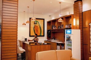 Bar (a l'allotjament)