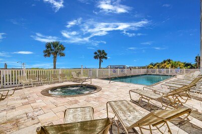 Waves of Fun - steps to beach, pool, spa, game room, bar, bikes, ocean views 