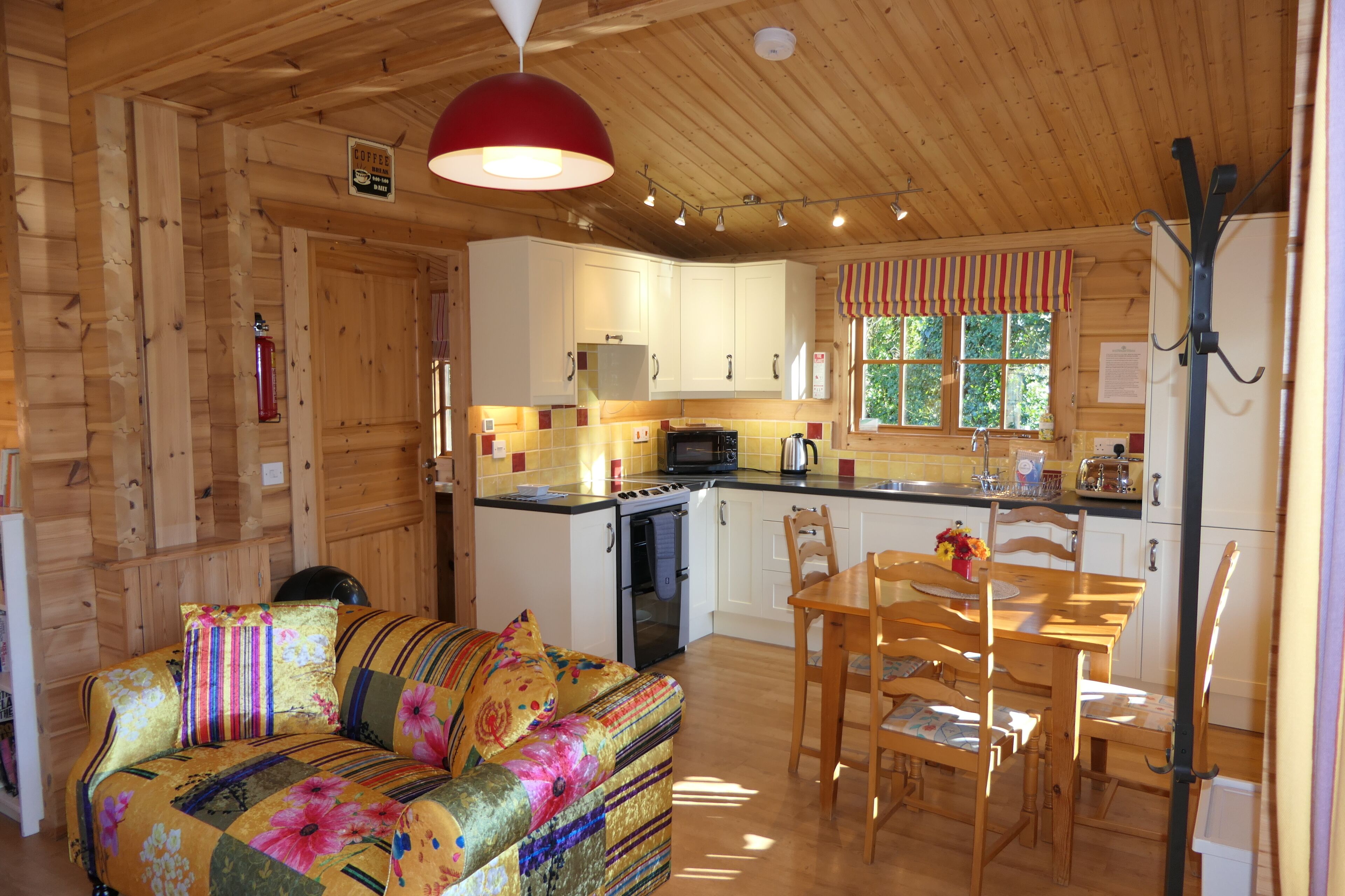 Cabin, 1 Bedroom (Heron's Nest) | Private kitchen