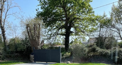 New! Ty Cosquer. Vacation home near the beach