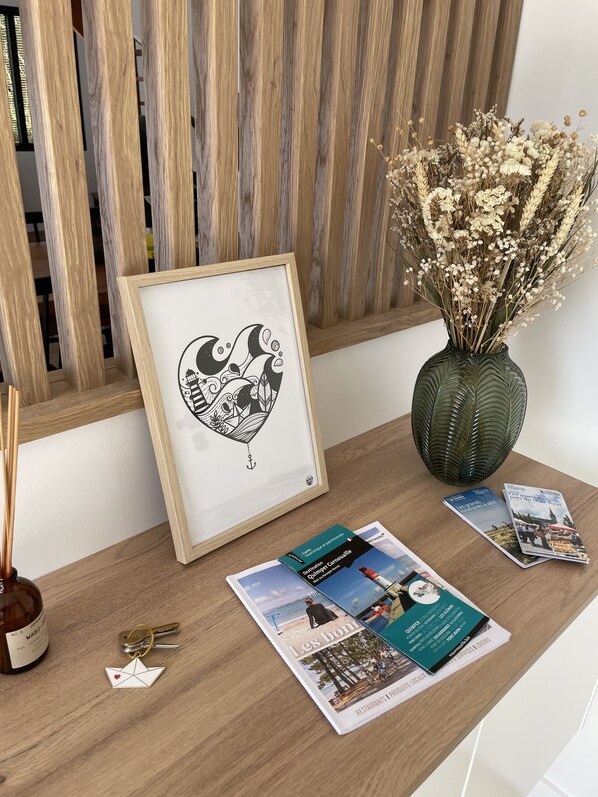 Interior - New! Ty Cosquer. Vacation home near the beach (Fouesnant)