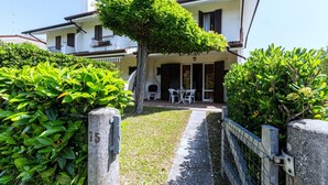 Villa | Exterior - Holiday Home in Porto Santa Margherita Beach (Caorle)