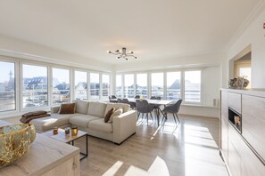 Living area - Modern Flat Near the sea (Middelkerke)
