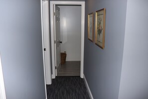 Interior - Charming 3-bedroom private basement with WiFi and AC in marvelous Waldorf. (Waldorf)