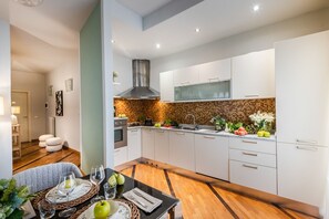 Fridge, microwave, oven, dishwasher