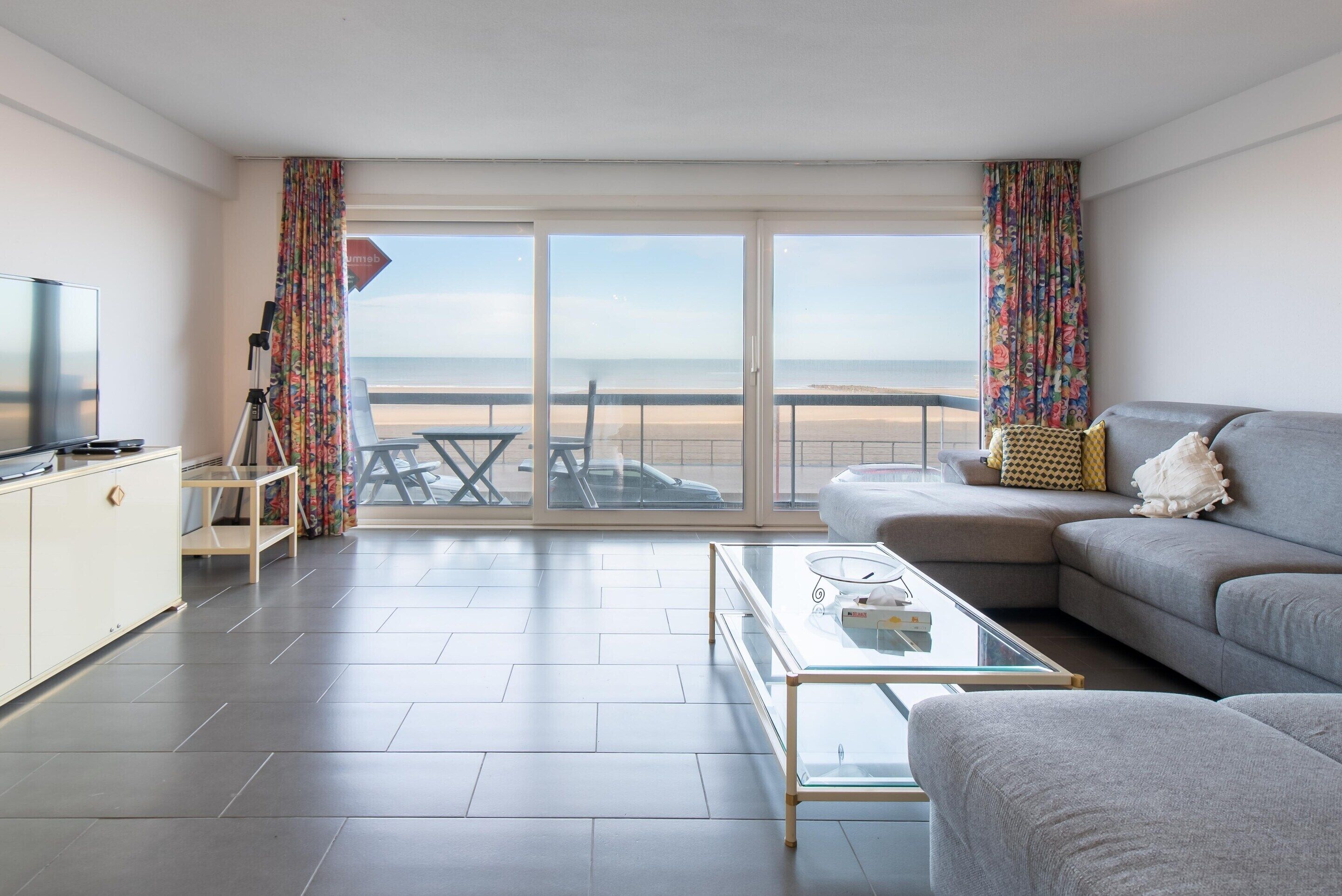 Apartment | Living room