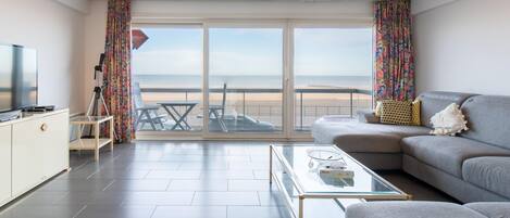 Apartment | Living room